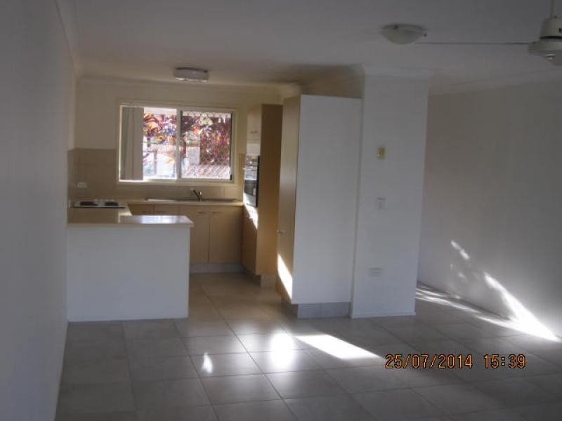 128 Benowa Road, Southport QLD 4215