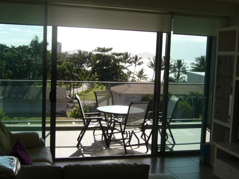 6 Mariners Drive, Townsville City QLD 4810