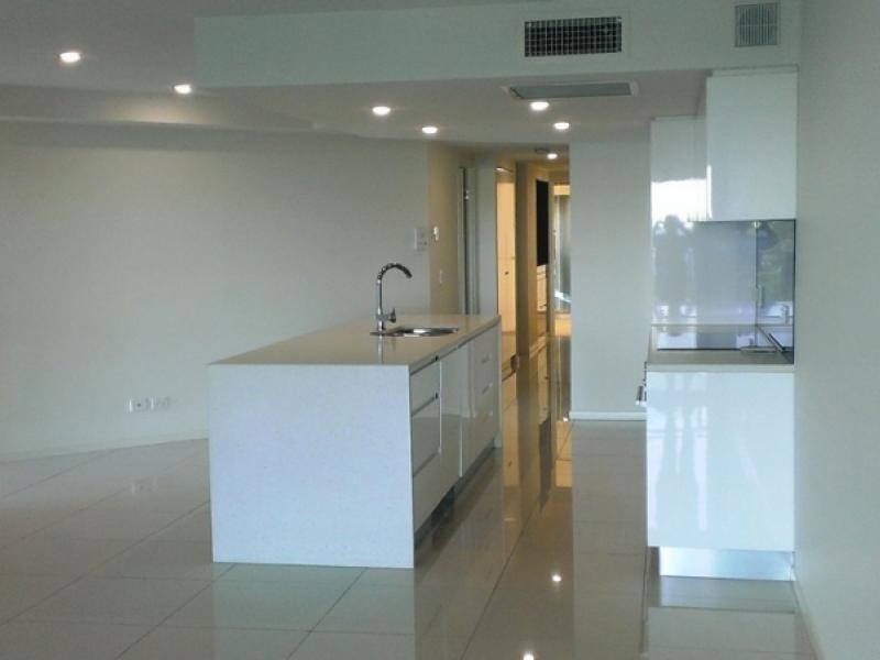 85-87 Marine Parade, Redcliffe QLD 4020