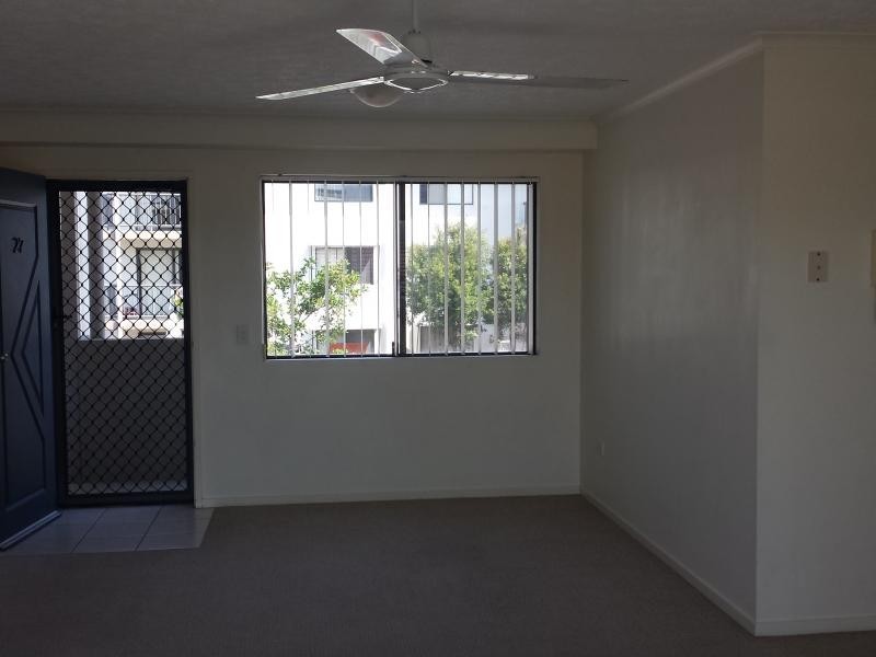 66 University Drive, Meadowbrook QLD 4131