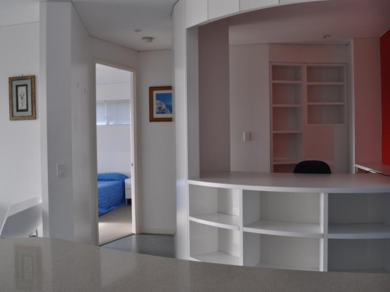 98 University Drive, Varsity Lakes QLD 4227