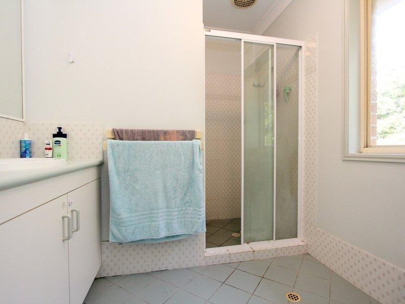 121 Golden Ave, Calamvale QLD 4116