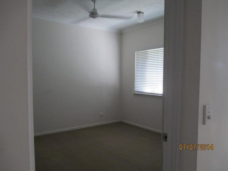 42 Warburton Street, North Ward QLD 4810