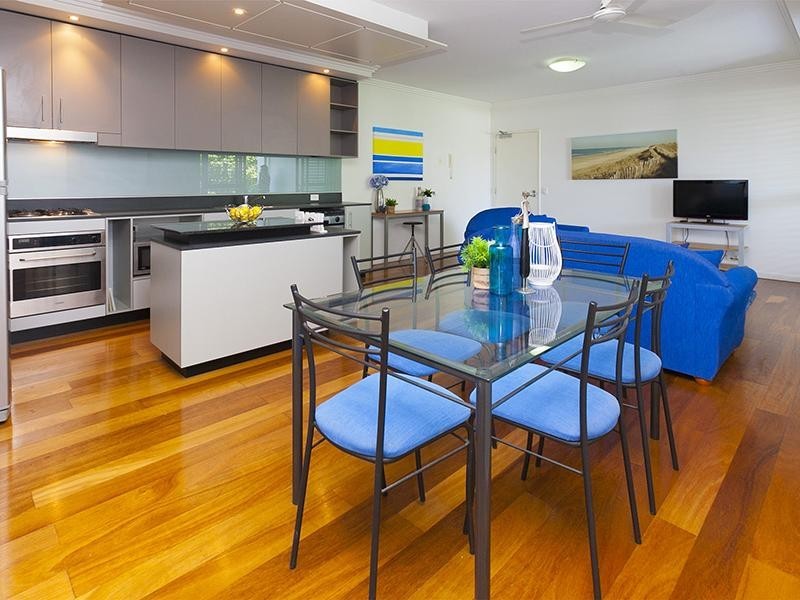 42 NEWSTEAD TERRACE, Newstead QLD 4006