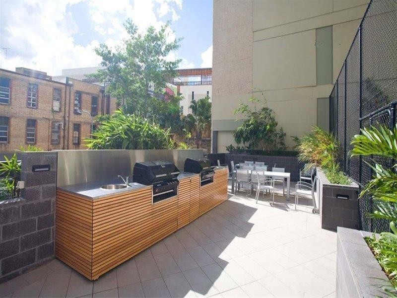 30 Macrossan, Brisbane QLD 4000