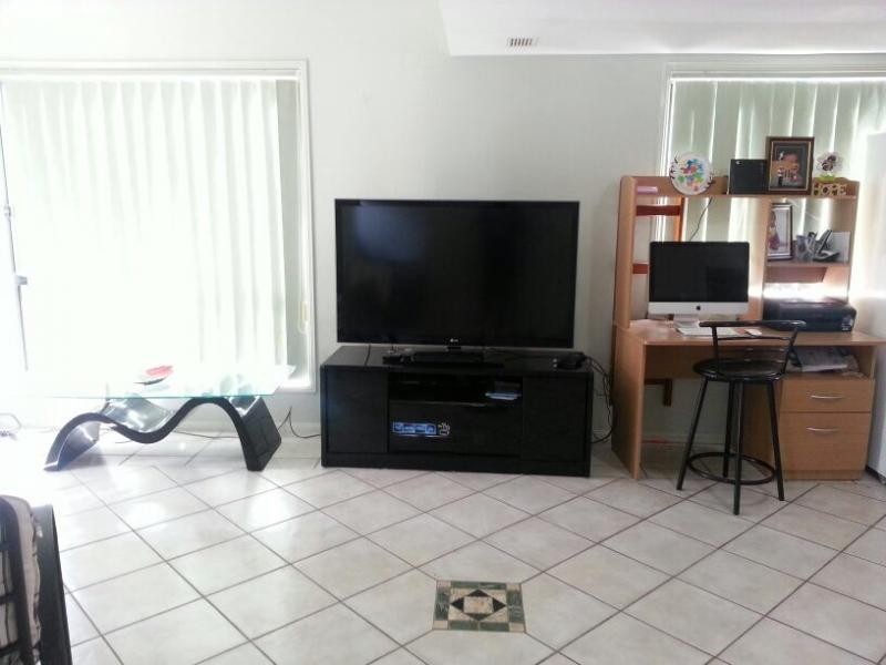 52 daw rd, Runcorn QLD 4113