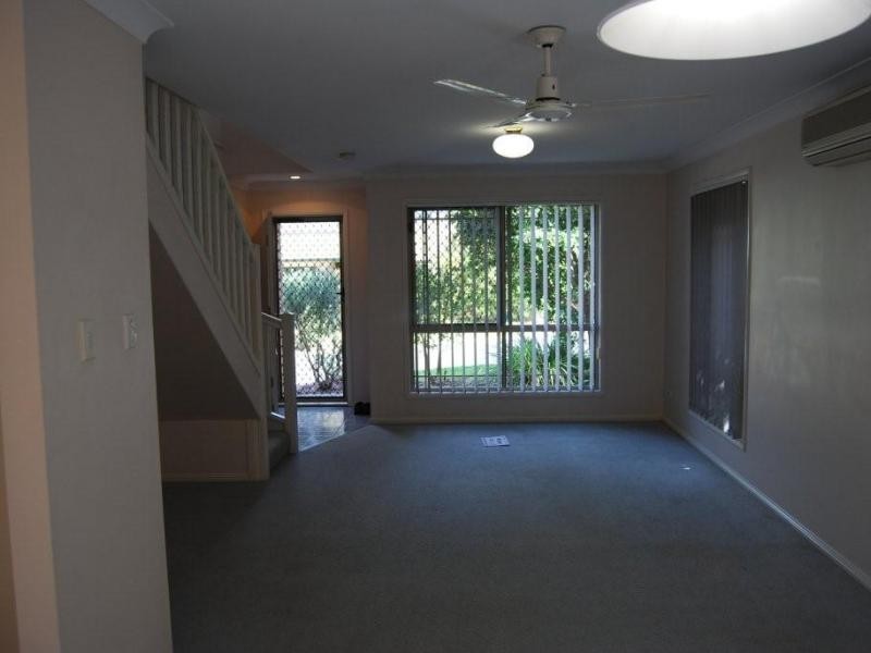 16 Lakefield Place, Runcorn QLD 4113