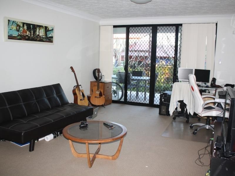 35 Hamilton Road, Moorooka QLD 4105