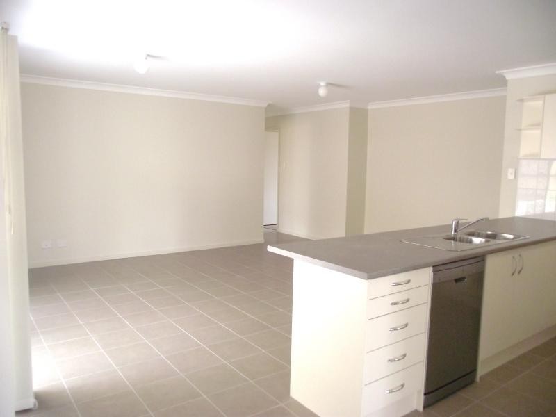 7 SHORT STREET, Boronia Heights QLD 4124