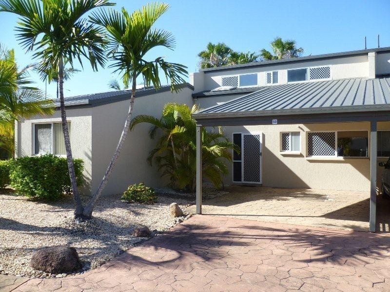 1 Ibis Boulevard, Eli Waters QLD 4655