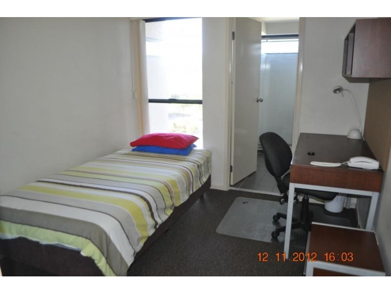 1848 Logan Road, Upper Mount Gravatt QLD 4122