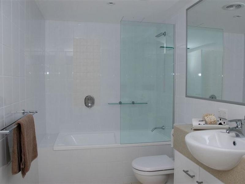 241 Esplanade, Pialba QLD 4655