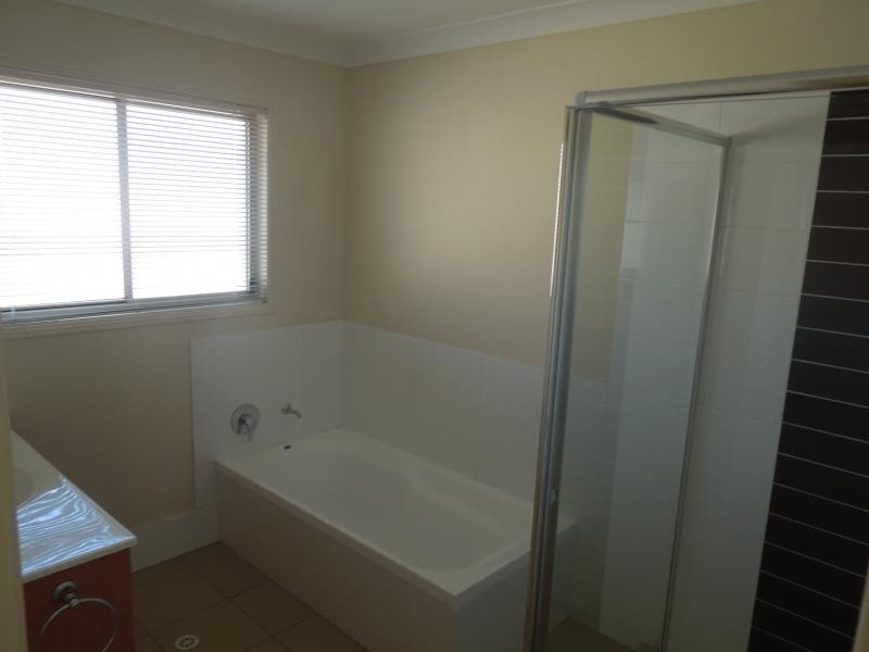 15 Johnston Street, Carina QLD 4152