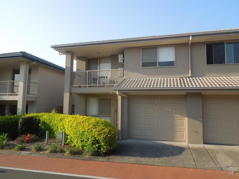 30 Johnston Street, Carina QLD 4152