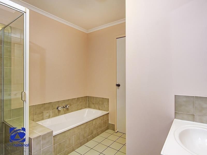 30 Glenefer St, Runcorn QLD 4113