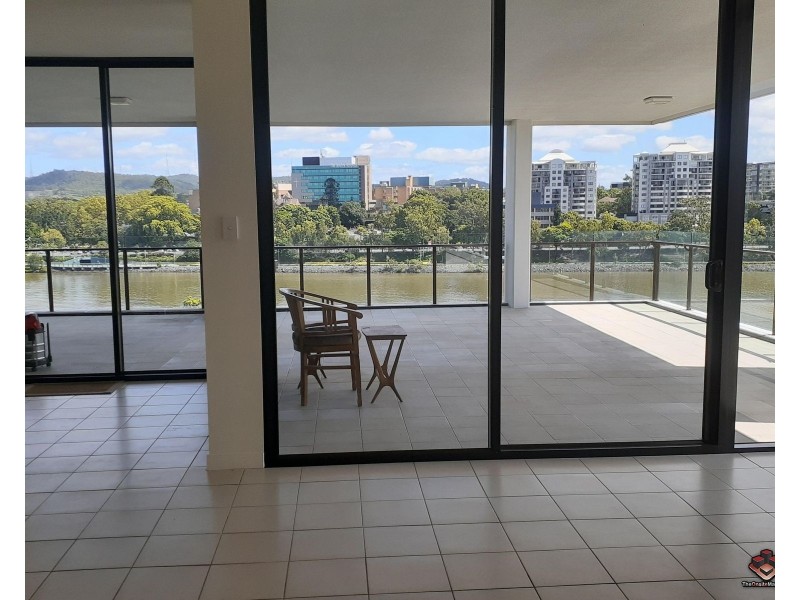 ID:3772453/10 Pidgeon Close, West End QLD 4101