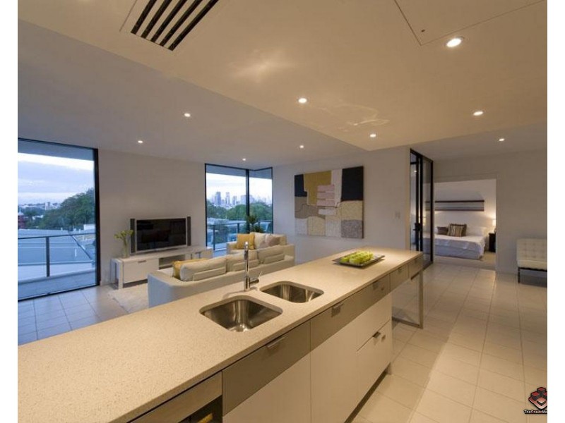 ID:3772453/10 Pidgeon Close, West End QLD 4101