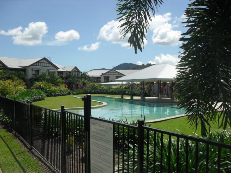 434-446 Kamerunga Rd, Redlynch QLD 4870