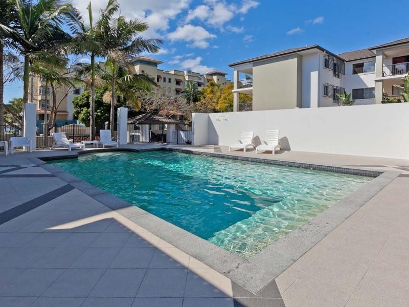 52 NEWSTEAD TERRACE, Newstead QLD 4006