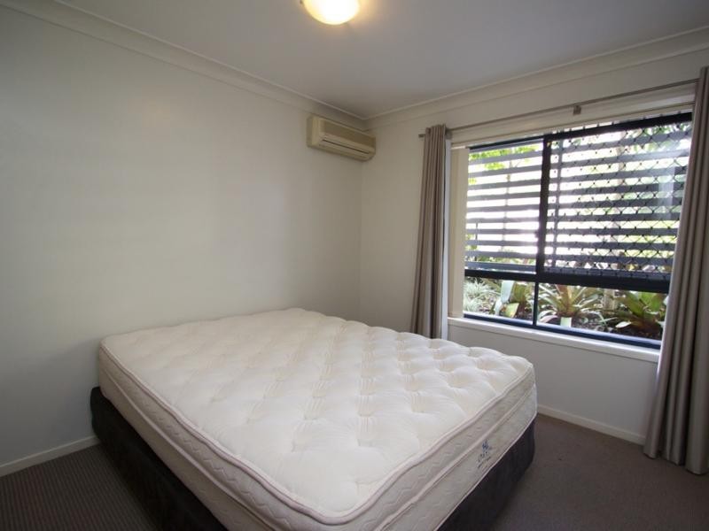 52 NEWSTEAD TERRACE, Newstead QLD 4006