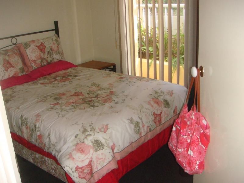416 Marine Pde, Biggera Waters QLD 4216