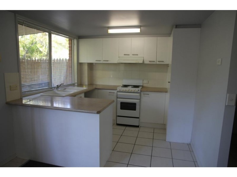 643 Pine Ridge Road, Biggera Waters QLD 4216