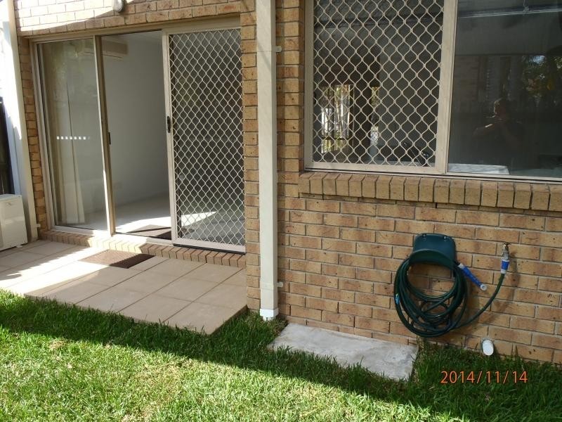 643 Pine Ridge Road, Biggera Waters QLD 4216