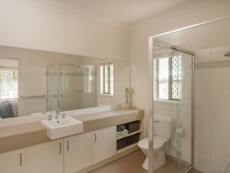 29 Stanbrough Road, Gumdale QLD 4154