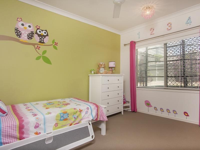 29 Stanbrough Road, Gumdale QLD 4154