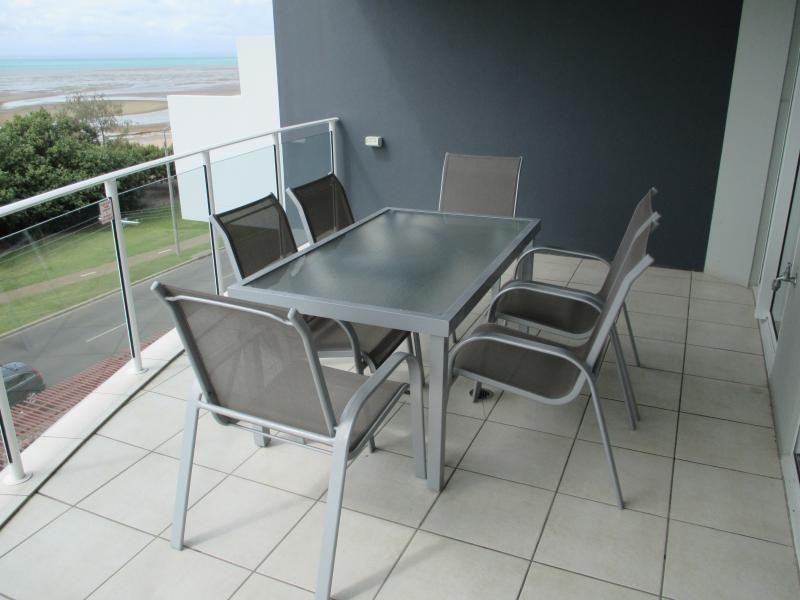 241 Esplanade, Pialba QLD 4655