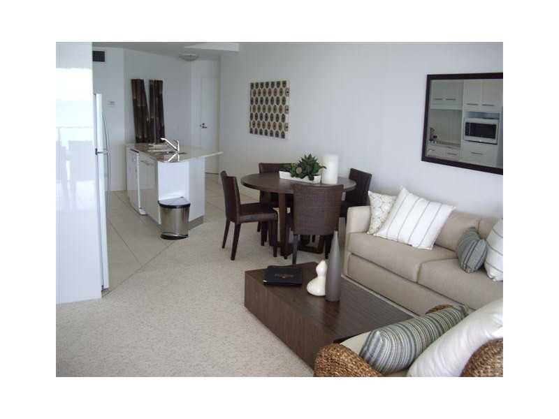 241 Esplanade, Pialba QLD 4655