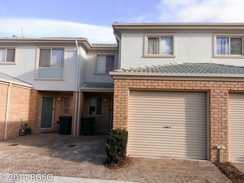 8 Peter Court, Sunnybank Hills QLD 4109