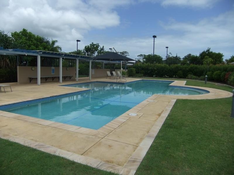 230 Pulgul St, Urangan QLD 4655