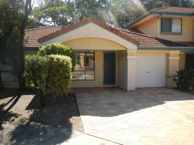 28 Ancona St, Carrara QLD 4211