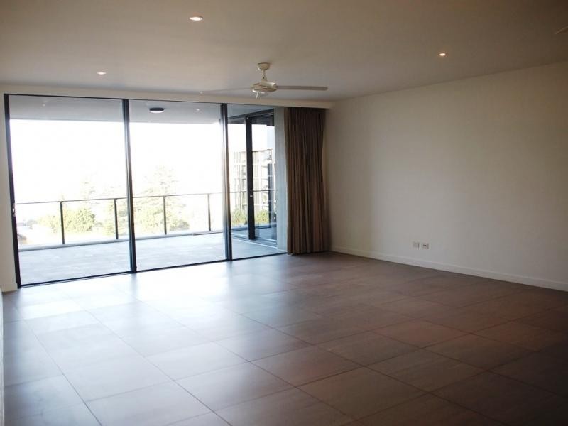 323 Bayview, Hollywell QLD 4216