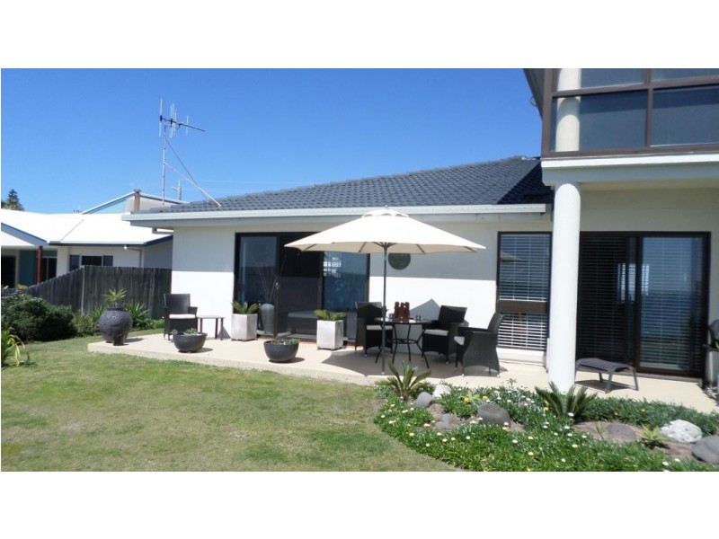 155 Woongarra Scenic Drive, Bargara QLD 4670