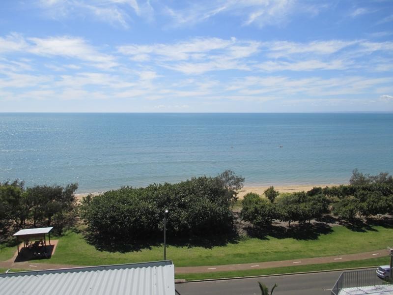 241 Esplanade, Pialba QLD 4655