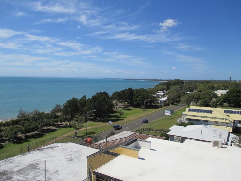 241 Esplanade, Pialba QLD 4655
