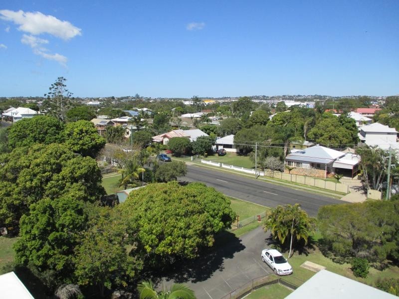 241 Esplanade, Pialba QLD 4655