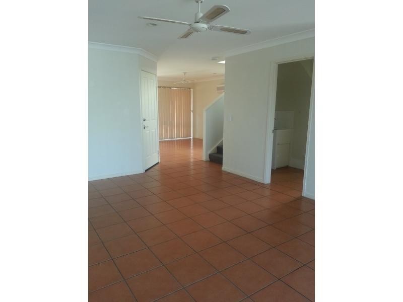 74 Universal Street, Pacific Pines QLD 4211