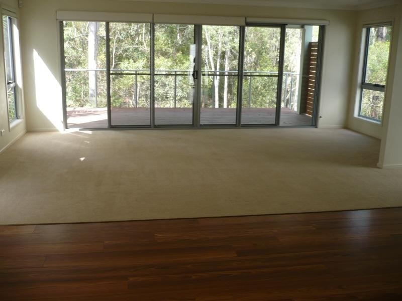 28 CASTELLO CIRCUIT, Varsity Lakes QLD 4227