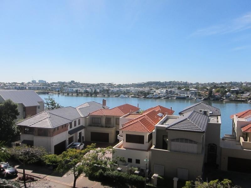 88 Macquarie Street, Teneriffe QLD 4005