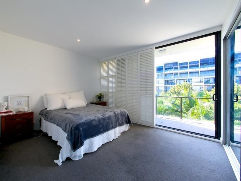 10 Pidgeon Cl., West End QLD 4101