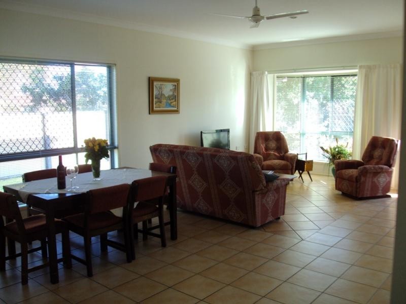 40 Lakeside Crescent, Currimundi QLD 4551