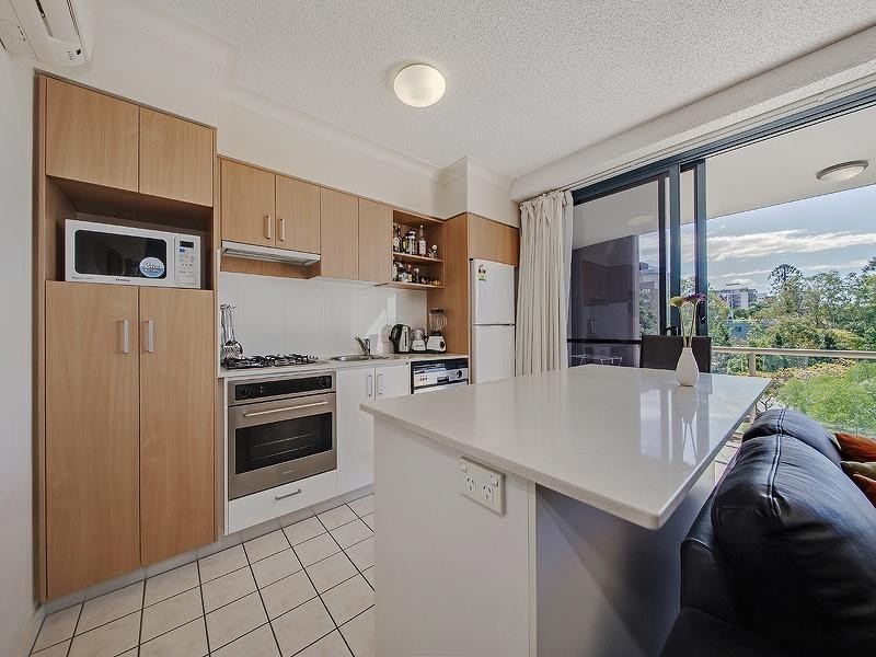 21 Patrick Lane, Toowong QLD 4066