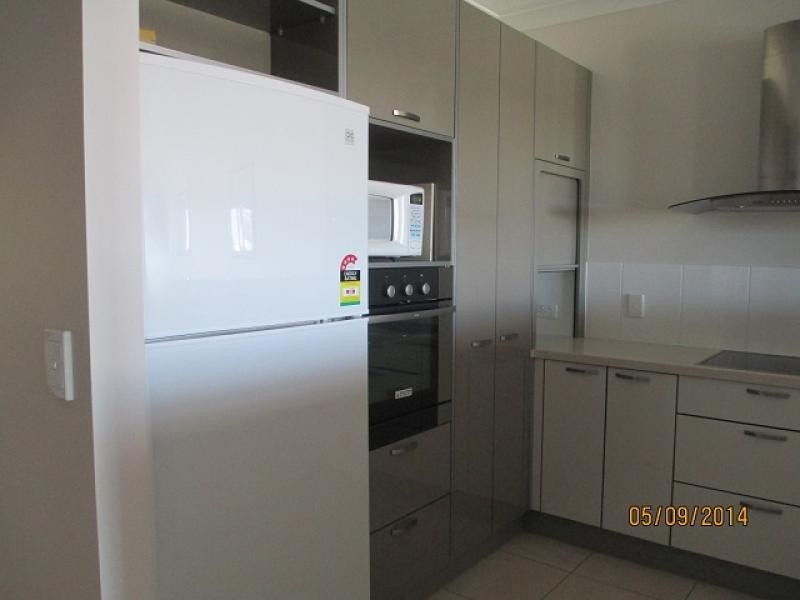 42 Warburton Street, North Ward QLD 4810