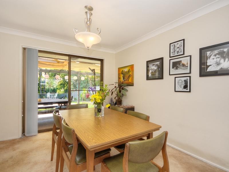 23 Whitian Drive, Carrara QLD 4211