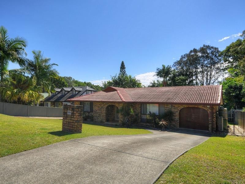 23 Whitian Drive, Carrara QLD 4211