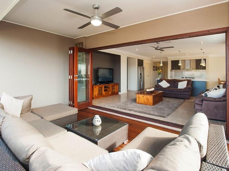 23 Galley Road, Hope Island QLD 4212