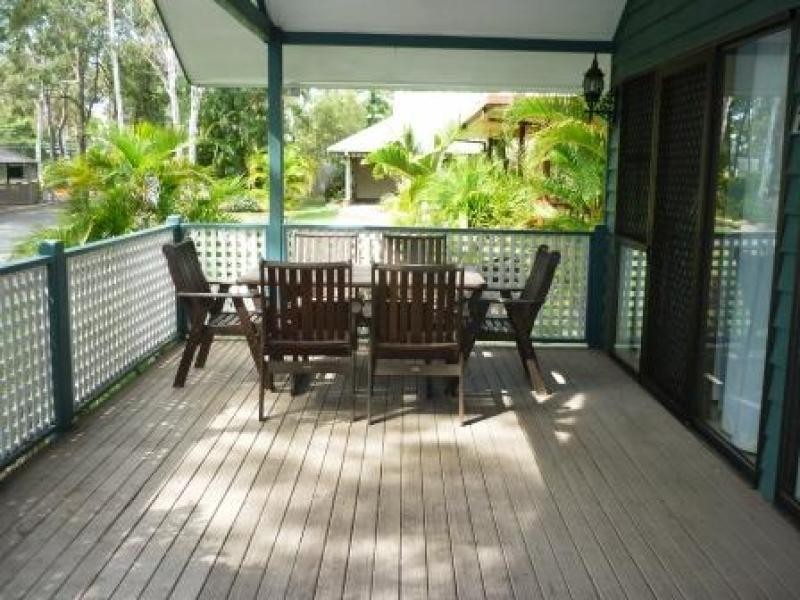 415 Boat Harbour Dr, Torquay QLD 4655